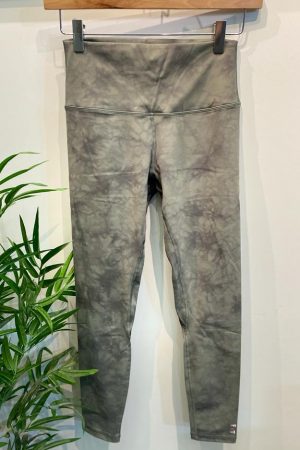 Squat Proof Align Leggings - Olive Tie Dye