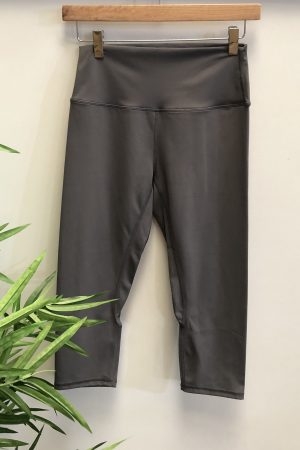 Capri Squat Proof Align Leggings - Grey