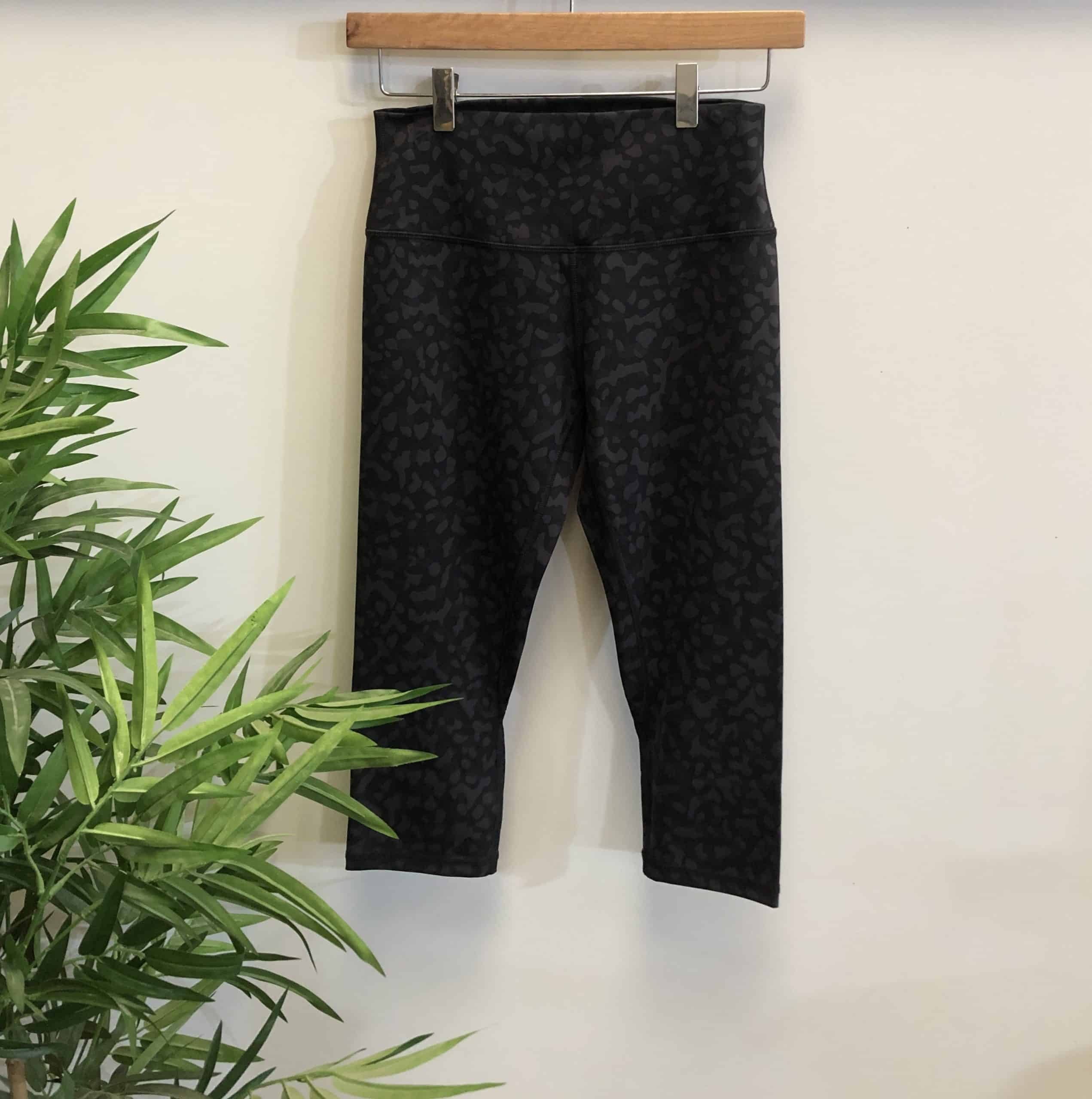 Capri Squat Proof Align Leggings - Grey Leopard