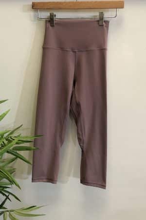 Capri Squat Proof Align Leggings - Lilac