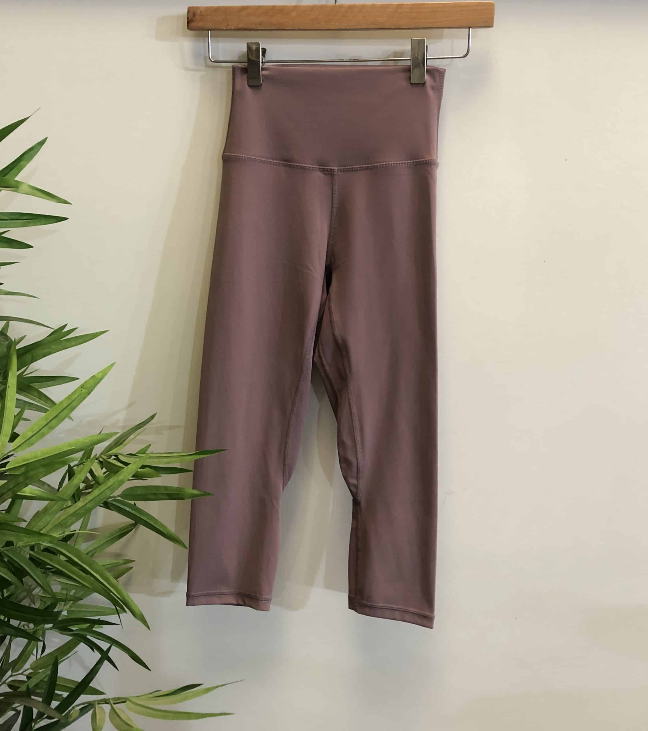 Capri Squat Proof Align Leggings - Lilac