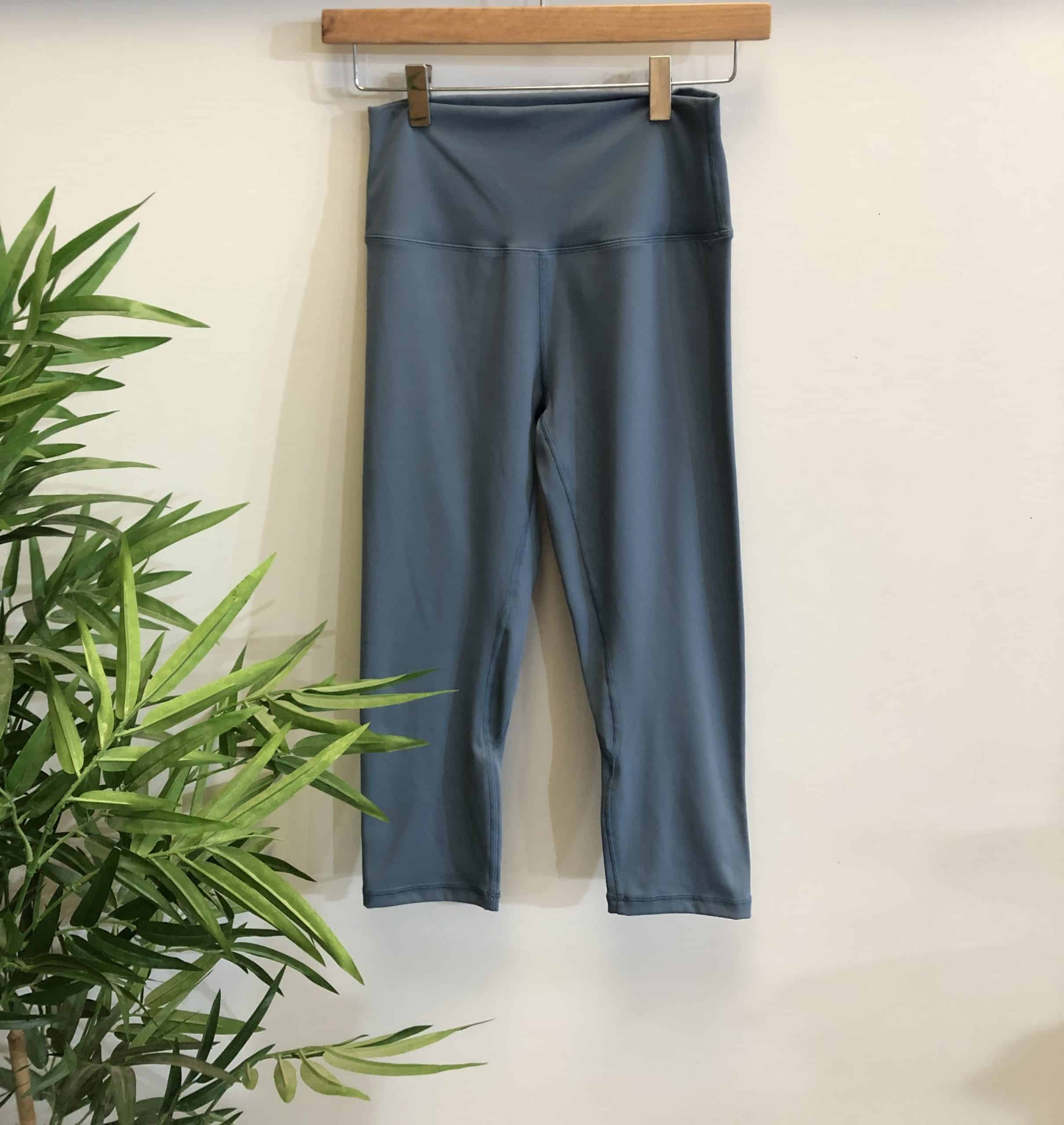 Capri Squat Proof Align Leggings - Slate Blue