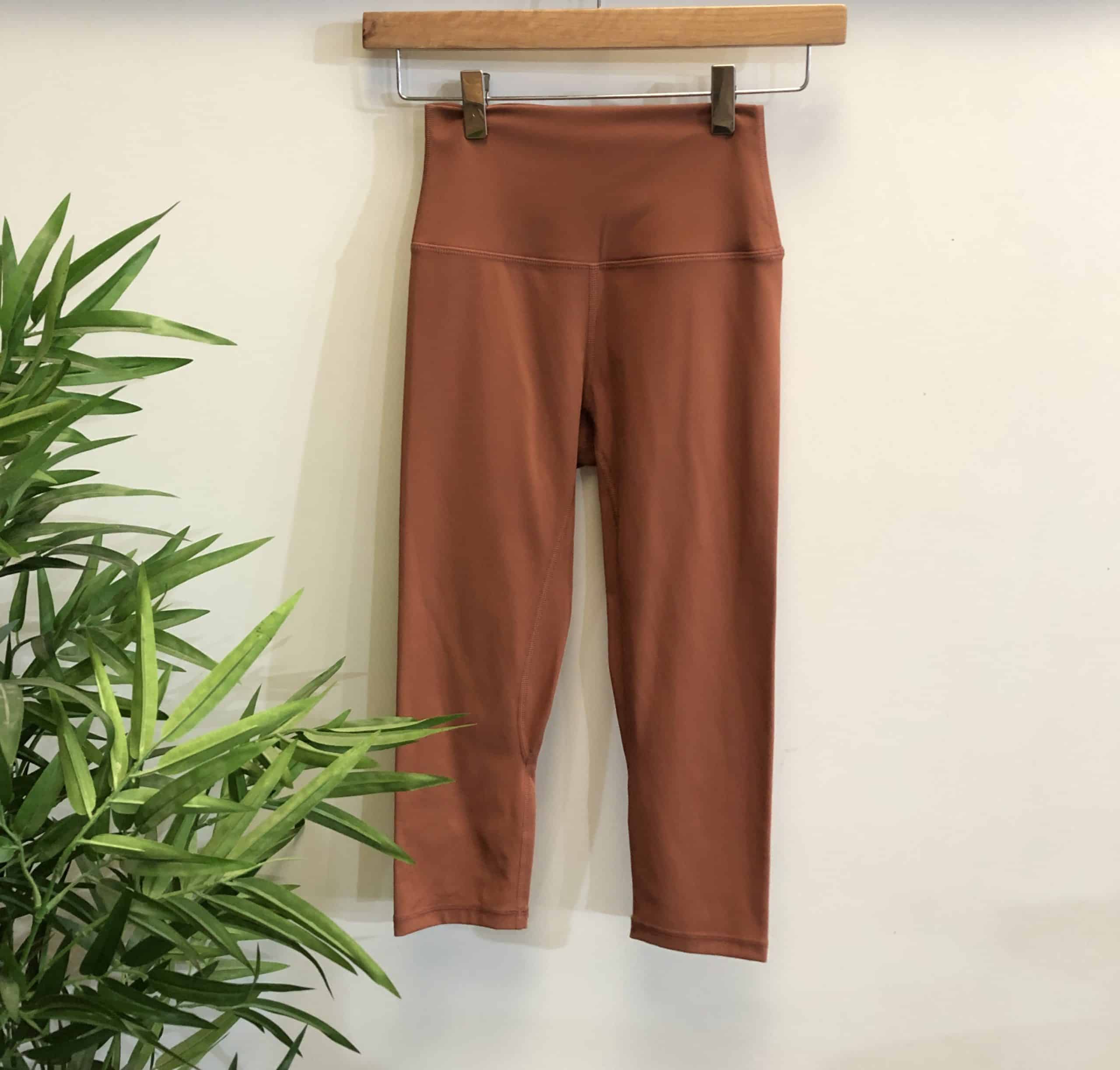 Capri Squat Proof Align Leggings - Coral