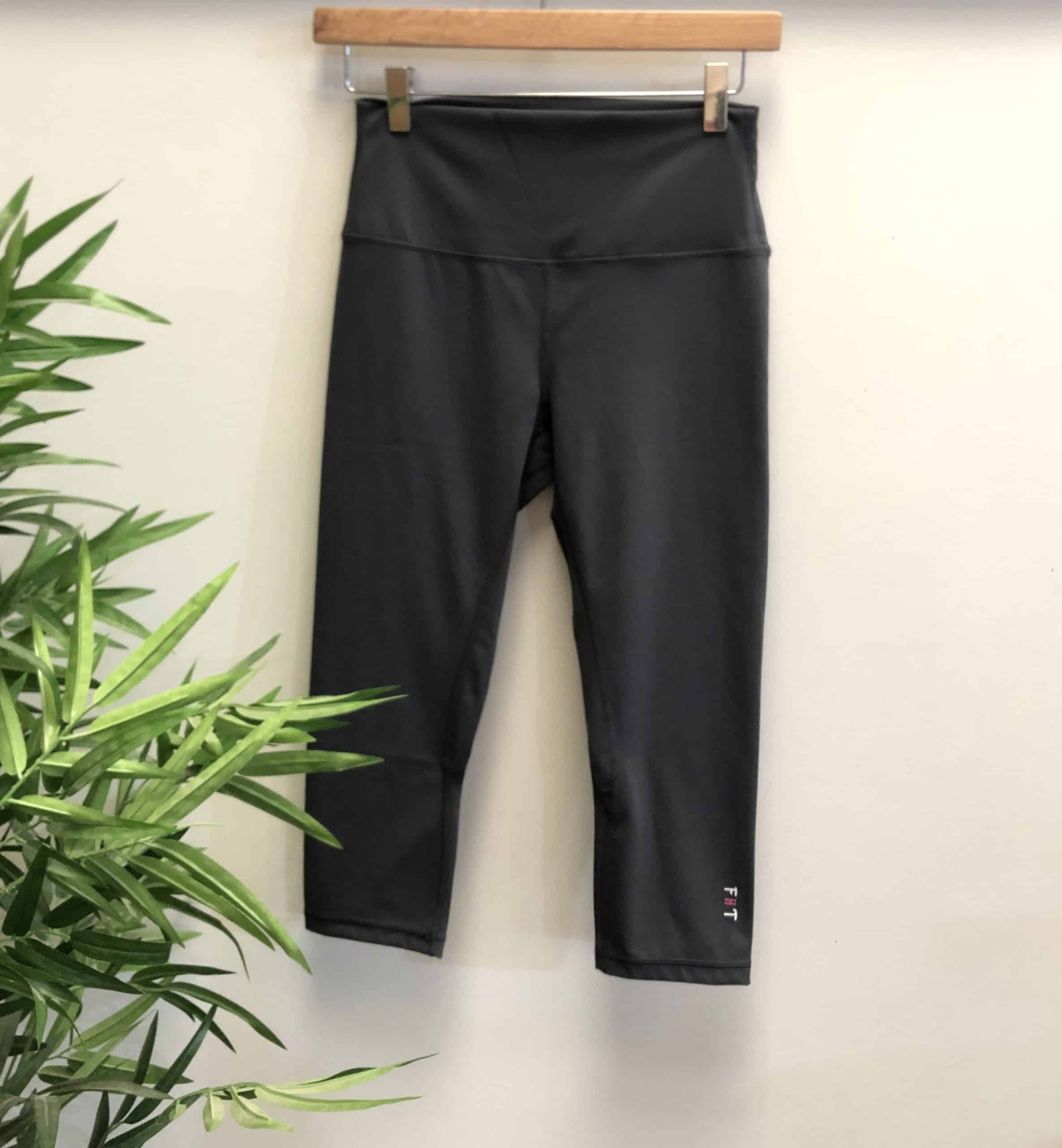 Capri Squat Proof Align Leggings - Steel Grey