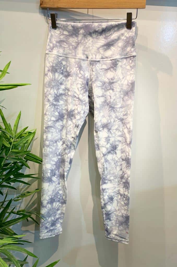 Squat Proof Align Leggings - White Tie Dye