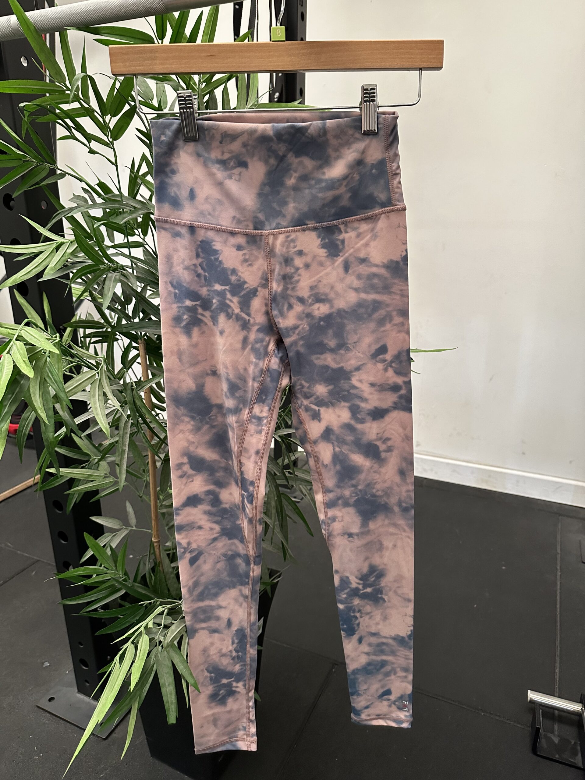 Squat Proof Align Leggings - Dusky Pink Air