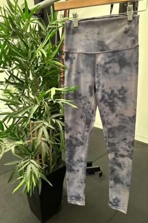 Squat Proof Align Leggings - Indigo Air