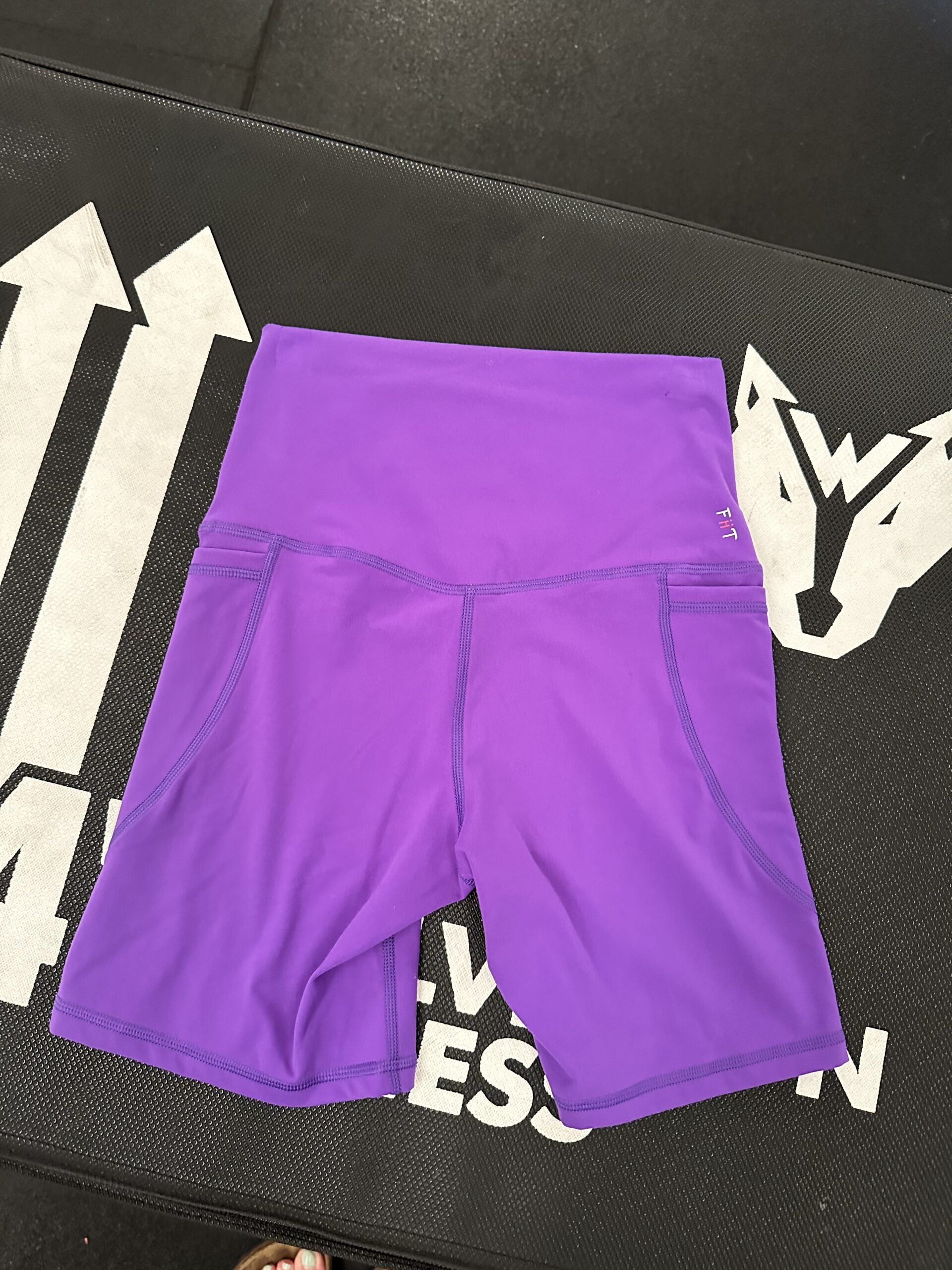 6" Pocket Shorts - Image 7