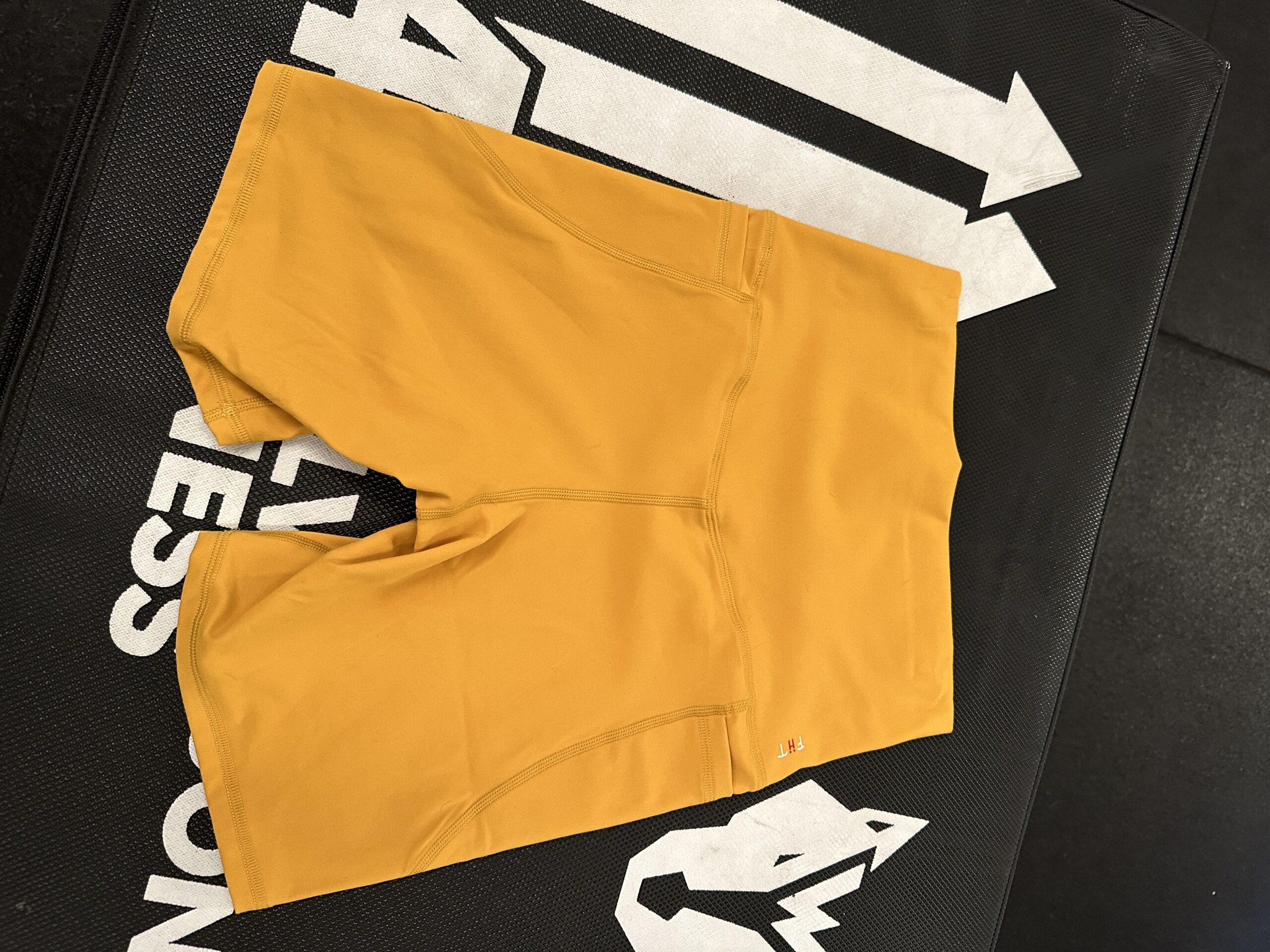 6" Pocket Shorts - Image 3
